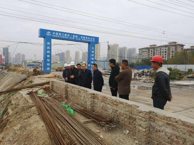 李公峰調(diào)研重點(diǎn)工程項(xiàng)目建設(shè)情況
