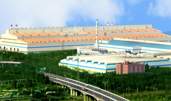 廣州粵鋼工程有限公司業(yè)務(wù)涵蓋工程建設(shè)、投資開(kāi)發(fā)（地產(chǎn)開(kāi)發(fā)、建造融資、持有運(yùn)營(yíng)）、（房屋建筑、基礎(chǔ)設(shè)施建設(shè)）、勘察設(shè)計(jì)、新業(yè)務(wù)（綠色建造、節(jié)能環(huán)保）等板塊。工程建設(shè)部分:主要以承建冶煉鋼廠、軋鋼廠、造船廠、能源電廠、物流倉(cāng)庫(kù)等專業(yè)性較強(qiáng)的工業(yè)建筑和道路、橋梁、園林、河涌整治等市政公用工程。目前已取得市政公用工程、建筑總承包、機(jī)電總承包和鋼結(jié)構(gòu)專業(yè)承包等資質(zhì)和安全生產(chǎn)許可證等。公司人才薈萃,實(shí)力雄厚，管理人員70多人、建造師15人、結(jié)構(gòu)工程師12人、設(shè)計(jì)工程師8人。具備從前期項(xiàng)目開(kāi)發(fā)、規(guī)劃設(shè)計(jì)、采購(gòu)、施工、到后期維護(hù)完善管理能力。